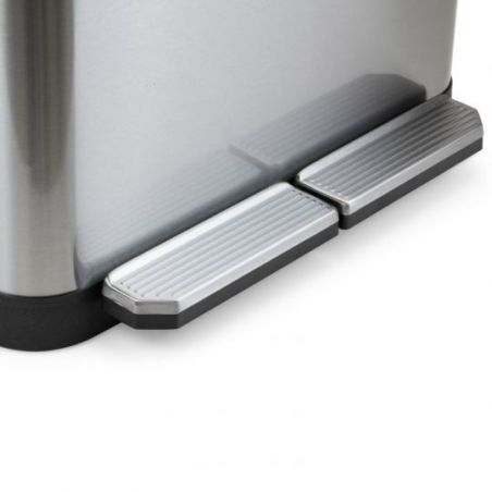 Bac de tri sélectif à 2 compartiments, ouverture du couvercle par pédale, 2 bacs de 15 litres, Acier inoxydable Bac de tri sélectif à 2 compartiments, ouverture du couvercle par pédale, 2 bacs de 15 litres, Acier inoxydable