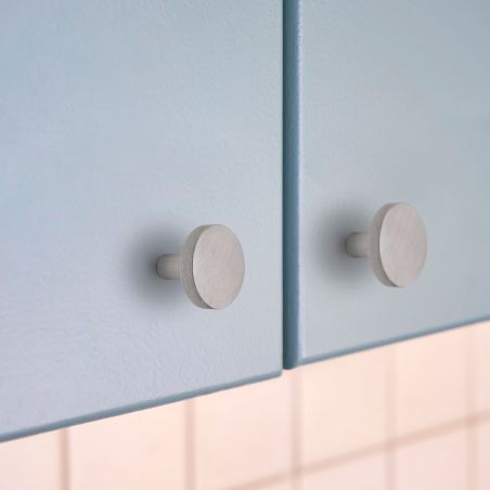 Lot de 10 boutons Uppsala, diamètre 30mm, Aluminium, Inox brossé Lot de 10 boutons Uppsala, diamètre 30mm, Aluminium, Inox brossé