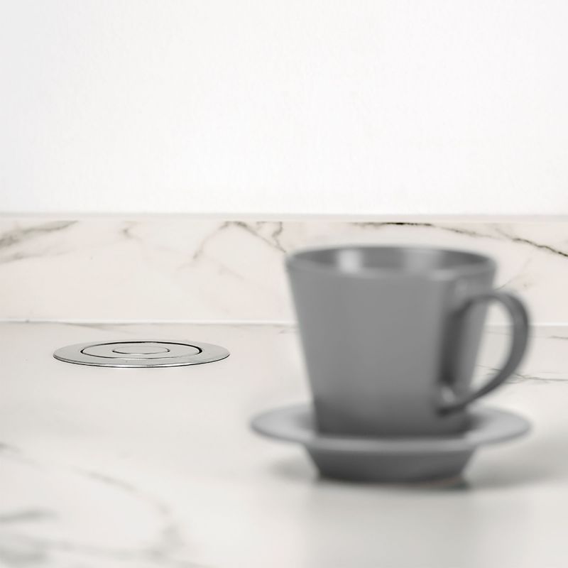 Multiconnecteur escamotable Vertikal Ø 60 mm, 3 prises + 3 USB, Aluminium