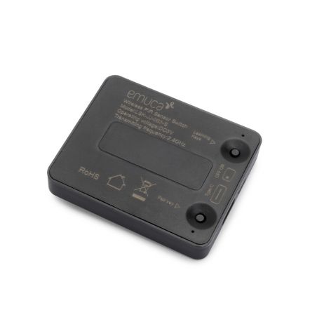 Émetteur LED sans fil Smart Door RF porte – capteur proximité USB-C, boîtier noir compact avec boutons et étiquette technique.