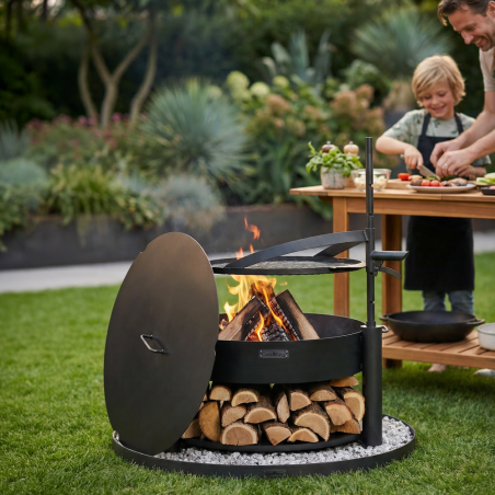 Brasero Cook King Montana X 80 cm en extérieur avec cordeau et grille, couvercle, socle pierre et rangement de bois sous la cuve