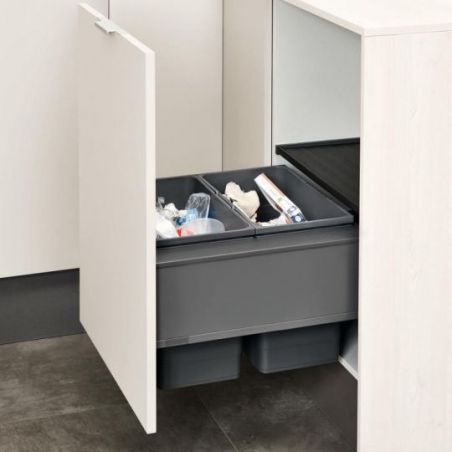 Set poubelles suspendues...