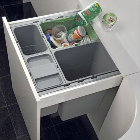 Set poubelles suspendues...