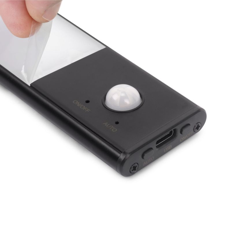 Luminaire LED Kaus Black rechargeable par USB avec détecteur de mouvement, 400mm, Noir