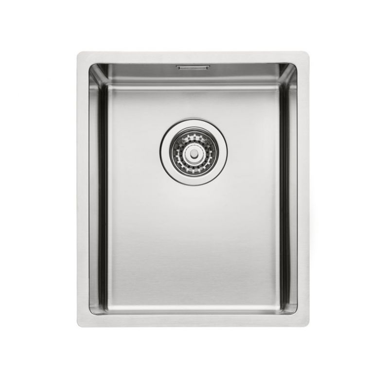 Lot Corno Basso 2, Evier encastrable avec robinetterie Arco 1