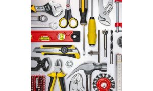 Outillage pour montage meuble & quincaillerie – Quai 702