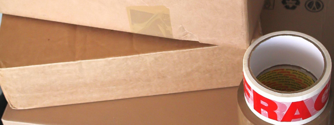 Préparation des colis chez Quai 702 : rigueur, écologie et protection optimale